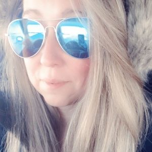 Meet your Posher, Jen